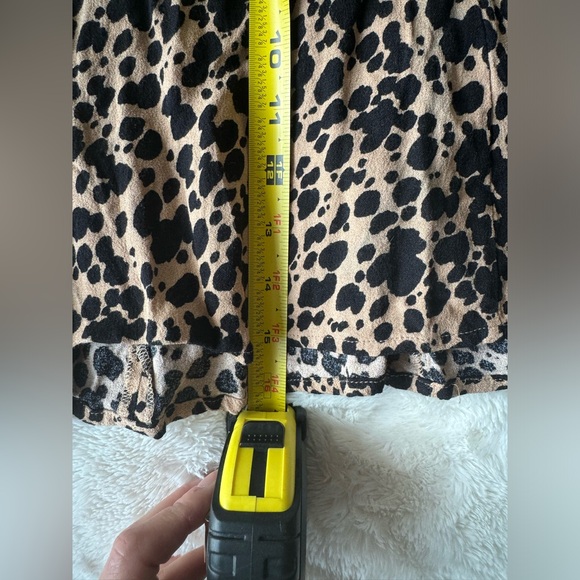 Reformation Cheetah Skirt - Picture 6 of 9